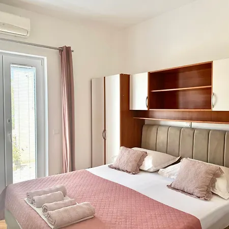 Apartmán Jure Sea View