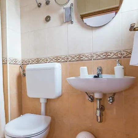 Jure Sea View Apartmán