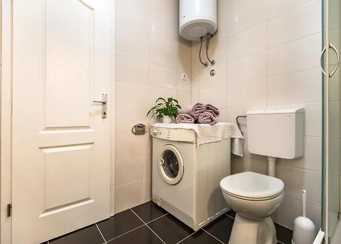 Jure Apartman Makarska