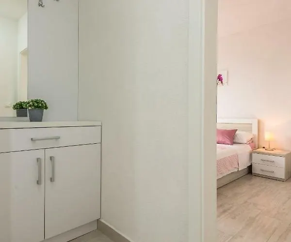 Apartment Jure *