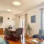 Διαμέρισμα Jure *